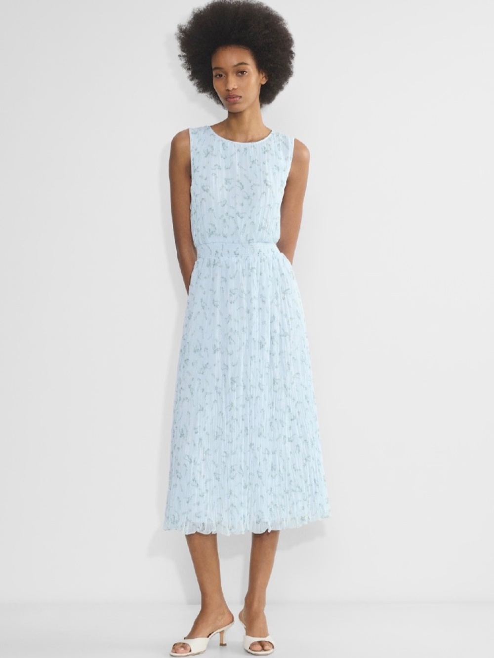 EUC ARITZIA x WILFRED - Blue Floral Mabel Chiffon Midi Dress, Small